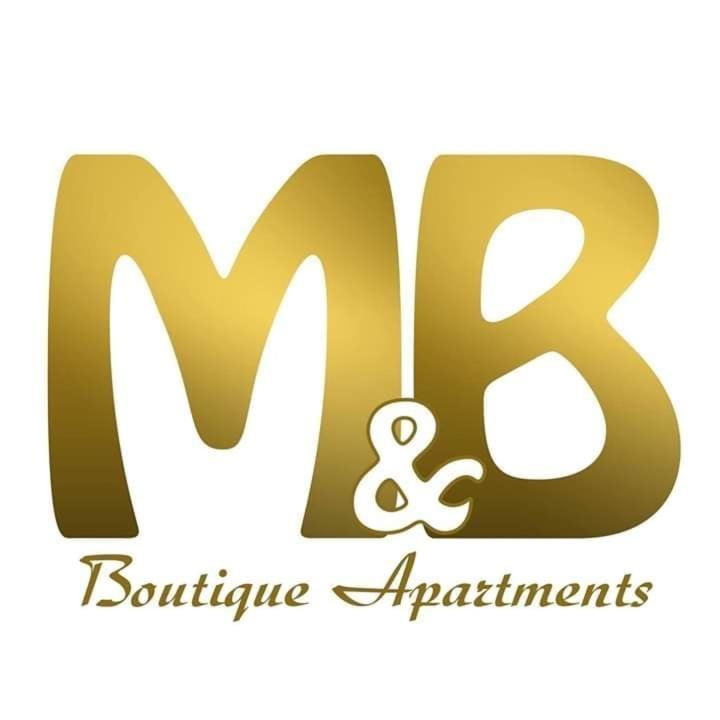 M&b Boutique * Nea Roda